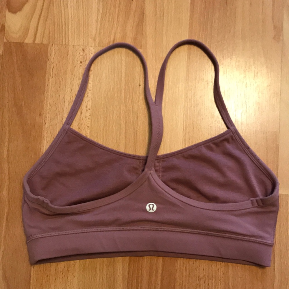 Lululemon Flow Y Bra (nulu) in pink/blush